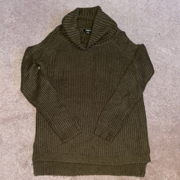 Revamped Women’s Moss Green Cowlneck Sweater - Picture 1 of 3